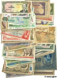 Lot de 100 billets Lot LOTS 1900 P.LOT