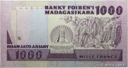 1000 Francs - 200 Ariary MADAGASCAR 1988 P.072b SUP