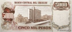 5 Nuevos Pesos sur 5000 Pesos URUGUAY 1975 P.057 NEUF