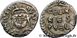 GIUSTINO II Demi-silique