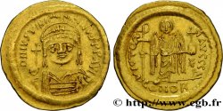 JUSTINIAN I Solidus