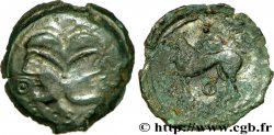 SUESSIONS (région de Soissons) Bronze à la tête janiforme, classe II
