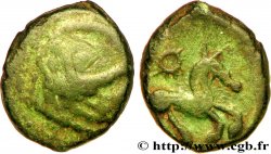 GALLIA - BELGICA - BELLOVACI (Región de Beauvais) Quart de statère en bronze à l astre