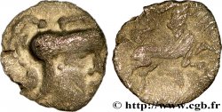 GALLIA - AULERCI CENOMANI (Regione di Mans) Denier à la tête casquée à droite et aux carnyx