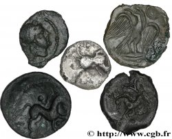 Gallia Lot de 5 monnaies de bronze et d’argent
