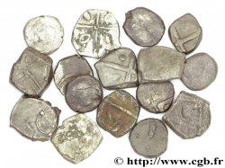 VOLQUES TECTOSAGES (région de Toulouse) Lot de 16 drachmes à la croix, variées