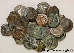 GAULE BELGIQUE - CELTIQUE Lot de 25 potins