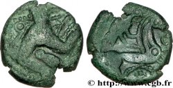 GALLIA - BELGICA - BELLOVACI (Regione di Beauvais) Bronze au personnage courant, à l’oiseau et à la rouelle