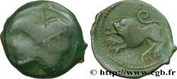GALLIA BELGICA - SUESSIONES (Región de Soissons) Bronze à la tête janiforme barbue, classe I