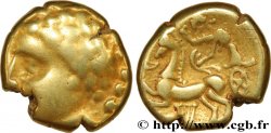 GALLIA - ARVERNI (Area of Clermont-Ferrand) Statère d’or pâle au cheval à gauche et à la lyre, du type de Lapte VF/XF
