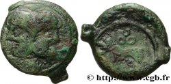 GALLIA BELGICA - SUESSIONES (Región de Soissons) Bronze à la tête janiforme, classe II aux annelets 