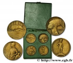 EXPOSITIONS DIVERSES Coffret de l’exposition internationale de Bruxelles 1935