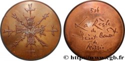 V REPUBLIC Médaille, La règle de Saint Benoît