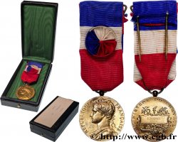 CINQUIÈME RÉPUBLIQUE Médaille d’honneur du travail, Ministère du travail, Vermeil