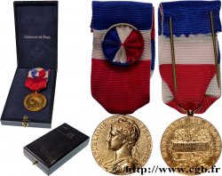CINQUIÈME RÉPUBLIQUE Médaille d’honneur du travail, Ministère du travail, Vermeil