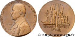 ETAT FRANÇAIS Médaille, Maréchal Pétain, Travail, Famille et Patrie