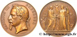 SECOND EMPIRE Imposante médaille, voyage en France de la reine Victoria, refrappe