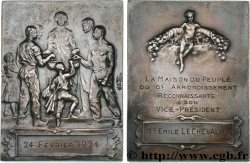PRIX ET RÉCOMPENSES Plaque de reconnaissance, Maison du peuple du 6e arrondissement