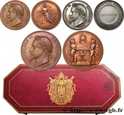 SECONDO IMPERO FRANCESE Coffret de trois médailles, Exposition Universelle, Commission Impériale, Administration et Services rendus
