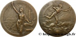 TROISIÈME RÉPUBLIQUE Médaille, “Offert par le Petit Parisien”