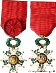 TROISIÈME RÉPUBLIQUE Légion d’Honneur - Officier