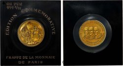 CONQUÊTE DE L ESPACE - EXPLORATION SPATIALE Médaille d’Apollo 11 - Landing on the Moon