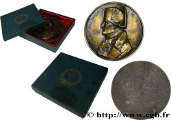 CINQUIÈME RÉPUBLIQUE Médaille, Bi-centenaire de la naissance de l’empereur