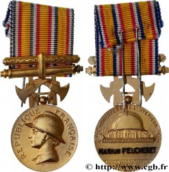 CINQUIÈME RÉPUBLIQUE Médaille, Hommage au dévouement, Sapeurs-pompiers