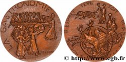 V REPUBLIC Médaille, La gastronomie