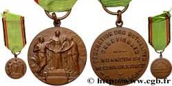 INSURANCES Médaille, Mutualité, Fédération des mutualités chrétiennes