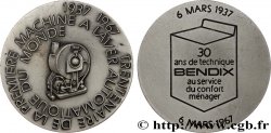 CINQUIÈME RÉPUBLIQUE Médaille, 30 ans de technique, BENDIX