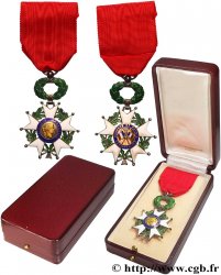 CINQUIÈME RÉPUBLIQUE Légion d’Honneur - Chevalier