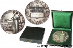 CINQUIÈME RÉPUBLIQUE Médaille, La prévention routière, décernée au préfet de Mostaganem