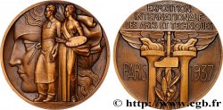 EXPOSITION UNIVERSELLE DE 1937 Médaille, Exposition Internationale  Arts et Techniques  AU/AU
