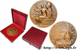 ETAT FRANÇAIS Médaille, Société des anciens élèves des écoles nationales d’Arts et Métiers AU/AU