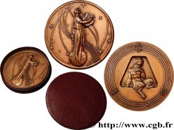 CINQUIÈME RÉPUBLIQUE Médaille, Inspiration musicale