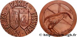 CINQUIÈME RÉPUBLIQUE Médaille pour la ligne SNCF Paris - Bruxelles