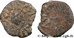 TOURS (TURONUS CIVITAS) Bronze au type d’un triens - Saint-Martin de Tours