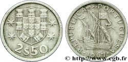PORTUGAL 2 1/2 Escudos emblème / voilier 1967