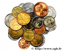 LOTS Lot de 25 monnaies de 25 pays Années diverses 