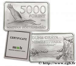HUNGRíA 5000 Forint parc national Duna-Dráva : cigogne noire / vue des rives 2011