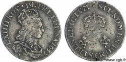 LOUIS XIV LE GRAND OU LE ROI SOLEIL Essai en argent du liard de cuivre au trois lis couronnés 1657 Paris