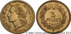 5 francs Lavrillier en bronze-aluminium 1945 Castelsarrasin F.337/6