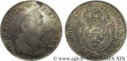 LOUIS XIV LE GRAND OU LE ROI SOLEIL Demi-écu aux palmes 1695 Metz TB+/TTB