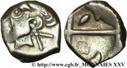 VOLQUES TECTOSAGES (région de Toulouse) Drachme “à la tête cubiste”