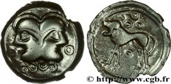 GALLIA BELGICA - SUESSIONES (Regione de Soissons) Bronze à la tête janiforme, classe II