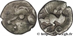 GALLIA SUDOVESTE DELLA GALLIA - PETROCORII (Regione di Perigueux) Drachme au sanglier, tête à gauche / sanglier à gauche