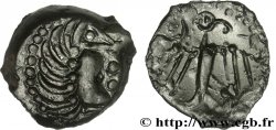 GALLIA - CARNUTES (Región de la Beauce) Bronze à l’aigle et à la rouelle, tête à droite