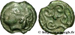 DUROCASSES (Regione di Dreux) Potin aux volutes cruciformes, lourd