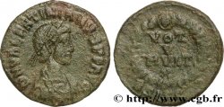 VALENTINIANO II Nummus, (PB, Æ 4)